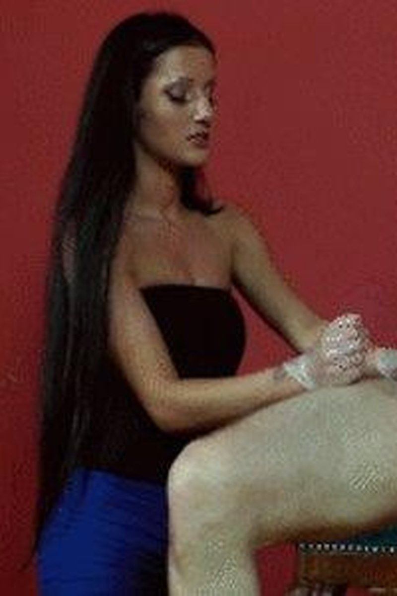HD Doggy - Screenshot 1 of 4 - Femdom