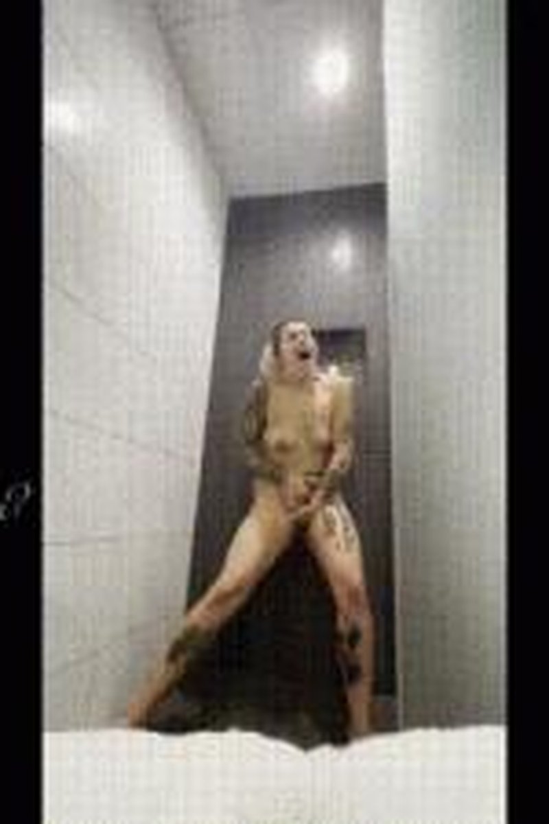 Shower Euphoria - Screenshot 1 of 4 - Goddess