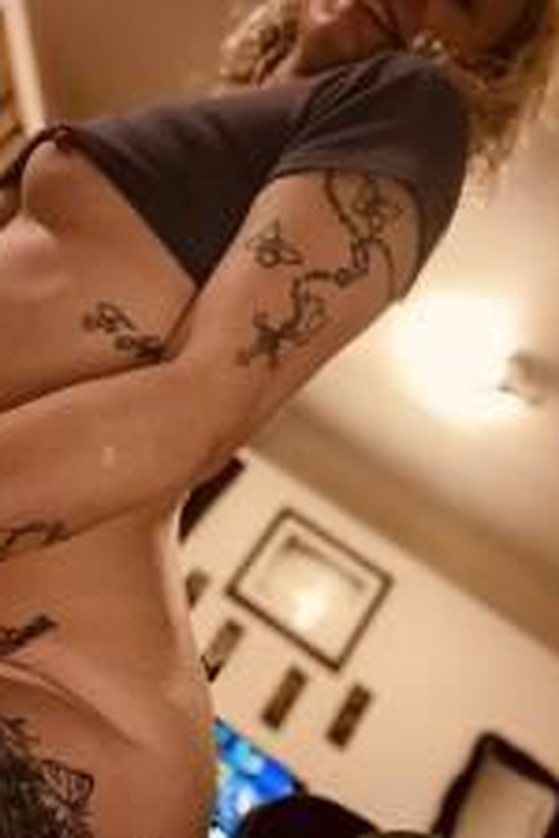 Nips - Screenshot 1 of 4 - Breast Play