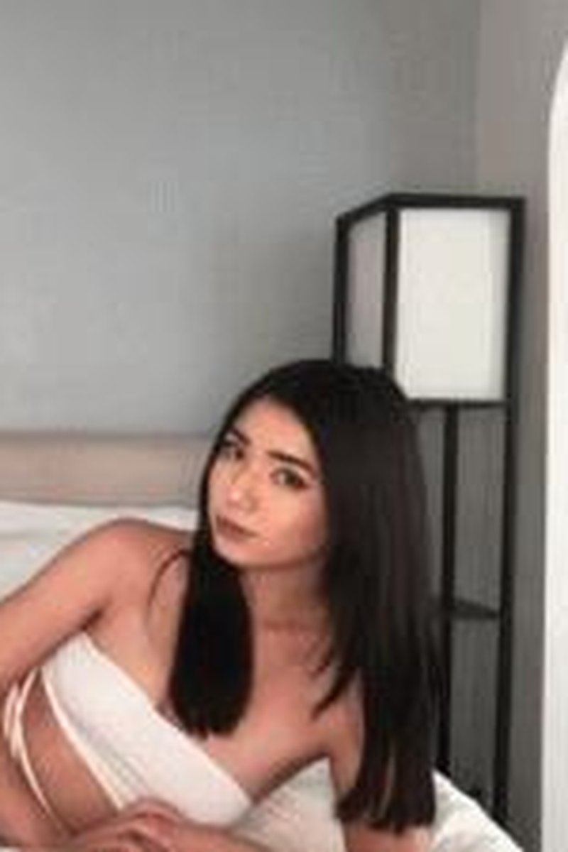 Just Imagine, Cuck - Screenshot 1 of 4 - Asian