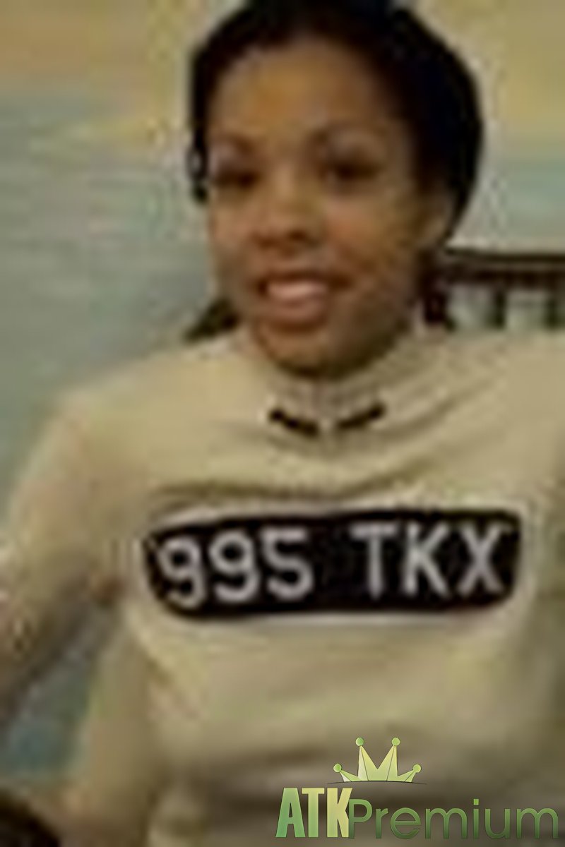 Liza - Interview - Screenshot 1 of 4 - Liza Liz014