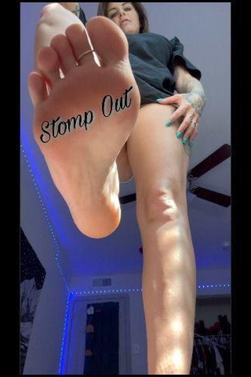 Stomp Out - Screenshot 1 of 4 - Femdom