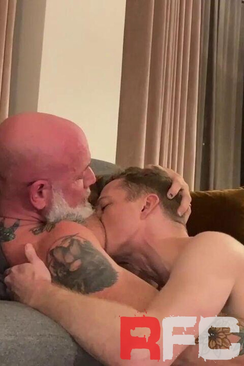 Devil Wears Daddy - Screenshot 1 of 4 - Big Muscle Guys