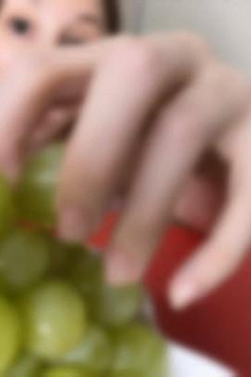 Custom - Screenshot 1 of 4 - Chewing