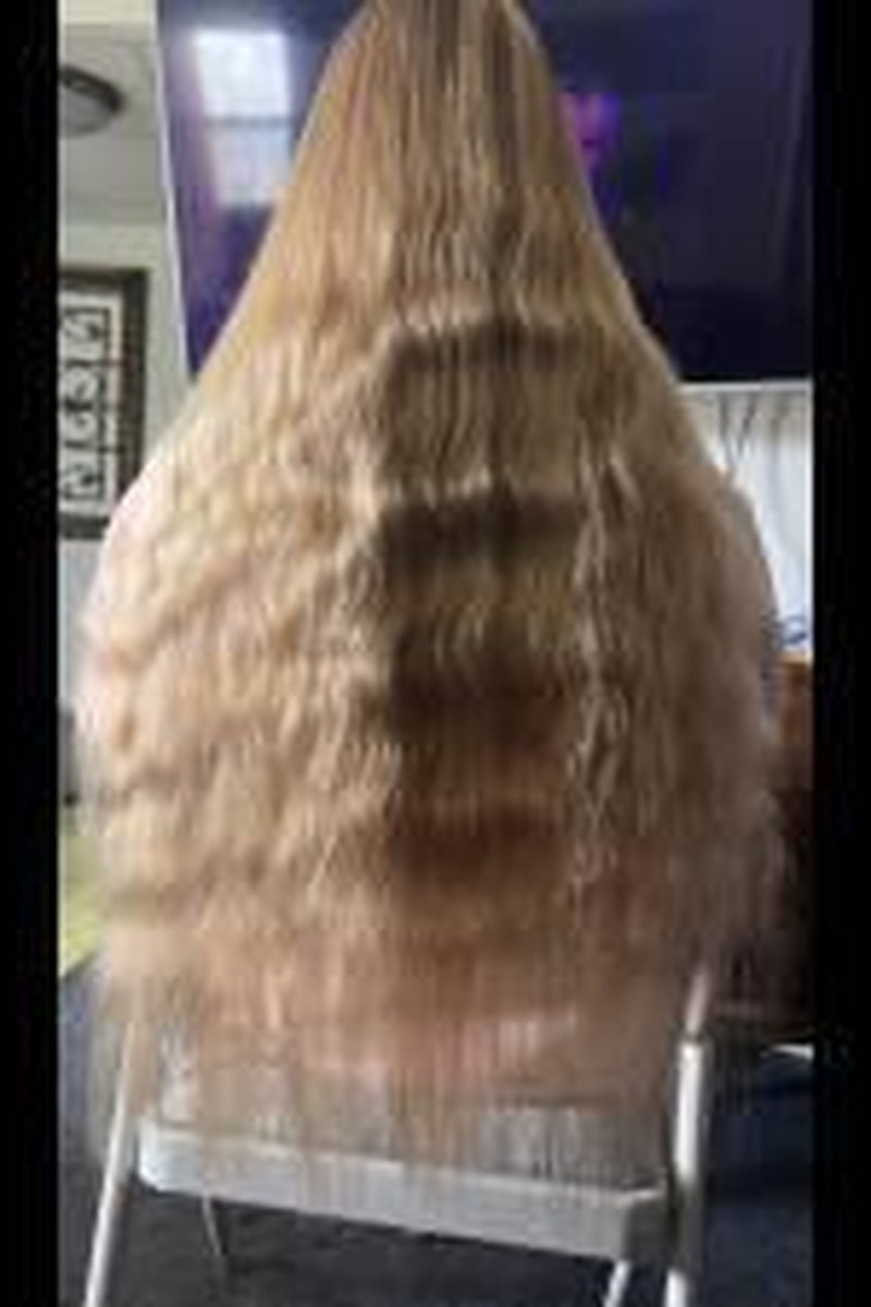 After The Braid - Screenshot 1 of 4 - Blonde Hair (Female)
