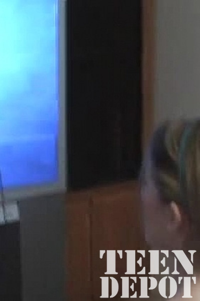 Kitty - Screenshot 1 of 4 - Teen (18-22)