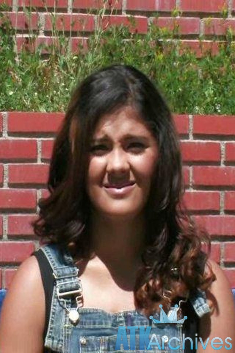 Gina - Interview - Screenshot 1 of 4 - Gina Gin038