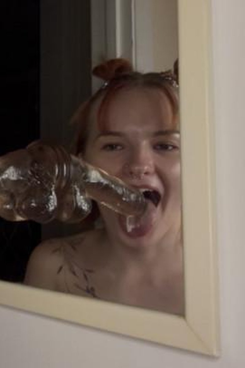 Throat Training - Screenshot 1 of 4 - Blowjob