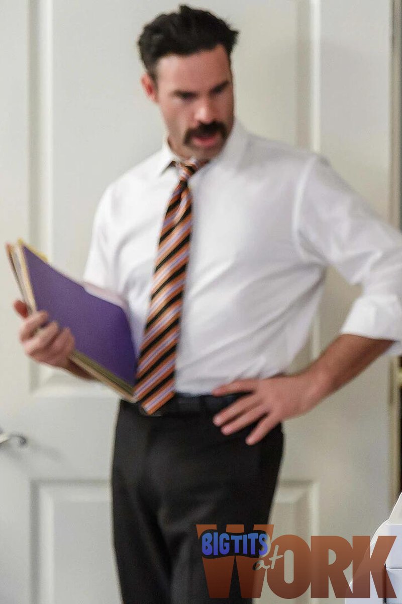 Office Initiation - Screenshot 1 of 4 - All Sex
