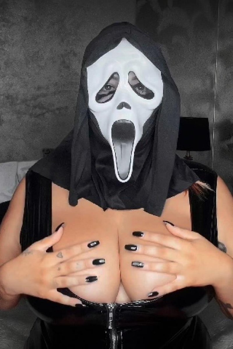 Ghostface Squirts - Screenshot 1 of 4 - BBW