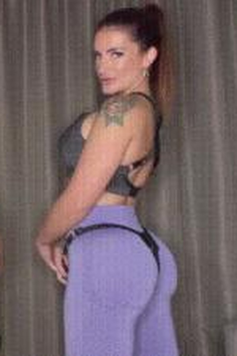 Getting Stretched Part 1! - Screenshot 1 of 4 - BBC