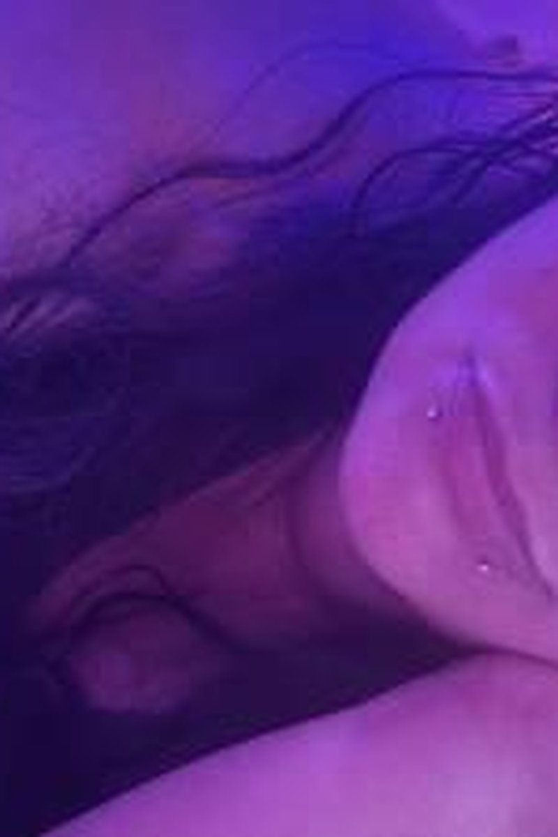 First Butt Plug - Screenshot 1 of 4 - Butt Plug