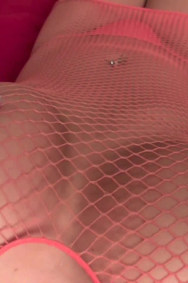 Mesh - Screenshot 1 of 4 - Brown Hair