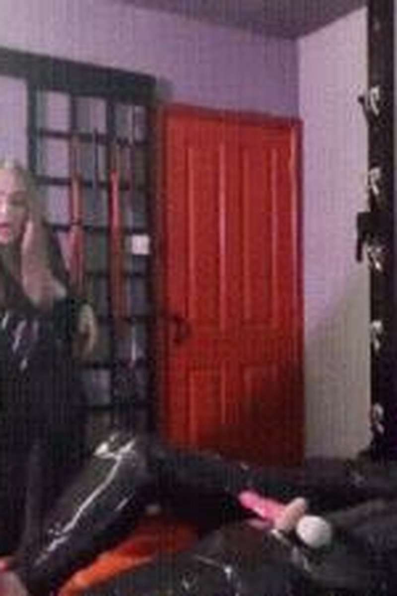Mummified Bitches - Screenshot 1 of 4 - Cum Eating