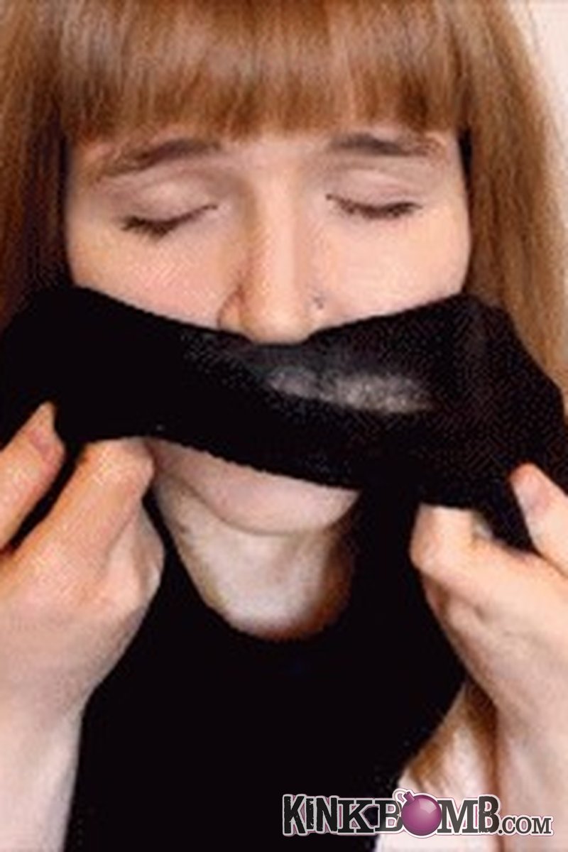 Jaidyn Blue: Getting Off with Wifes Dirty Panties - Screenshot 1 of 4 - Fetish