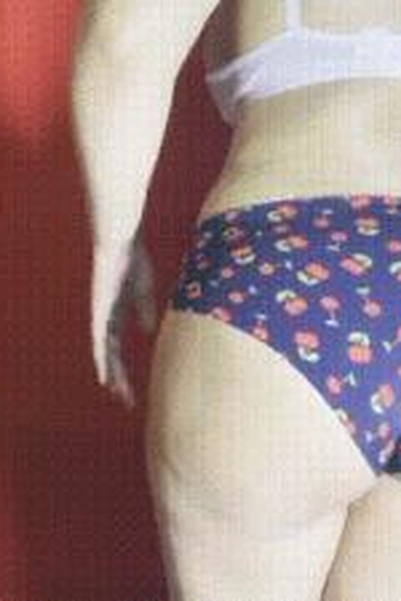 Ass Worship Once Again In Black Cherry Printed Thong - Screenshot 1 of 4 - Ass Worship