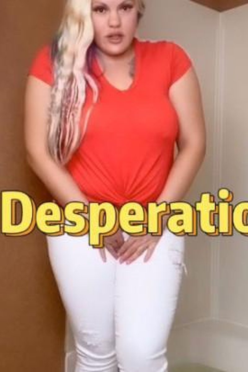 Pee Desperation - Screenshot 1 of 4 - Golden Shower