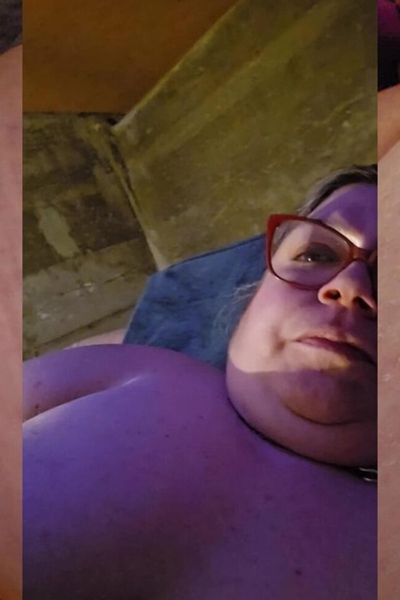Masturbating - Screenshot 1 of 4 - Amateur