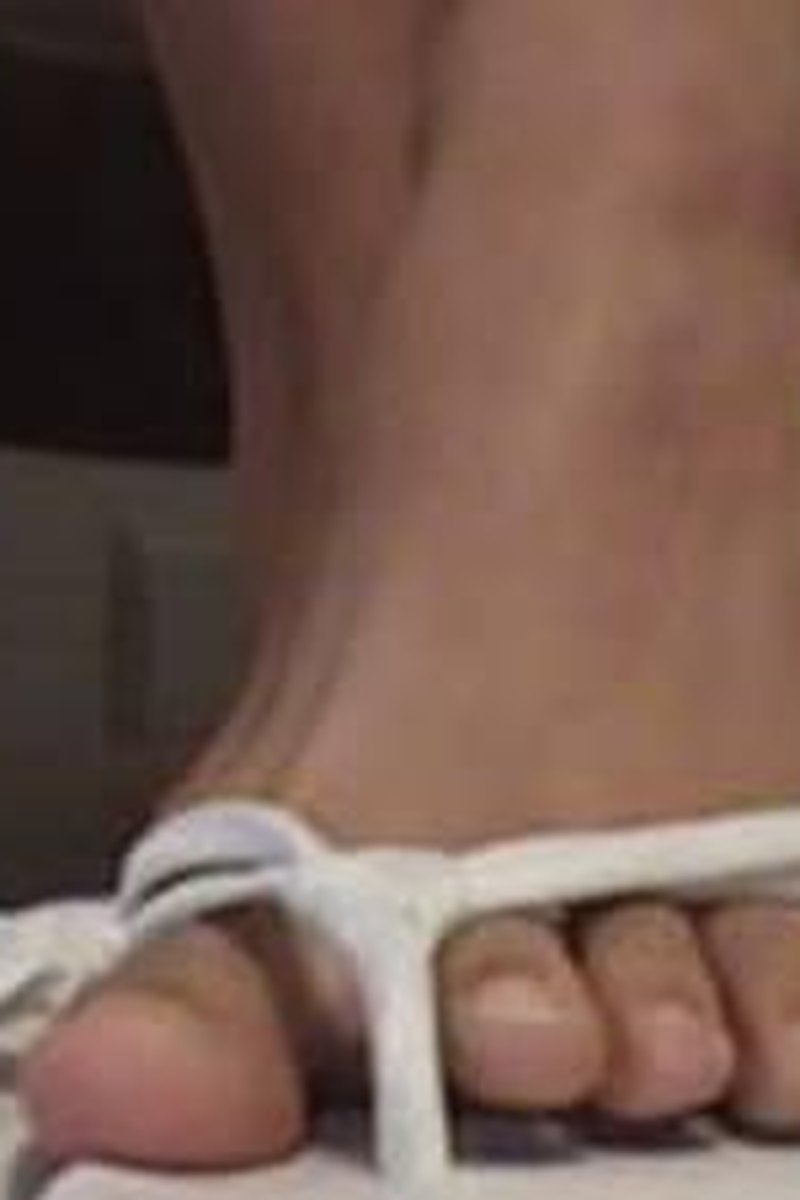 Slide Jerk - Screenshot 1 of 4 - Foot Fetish