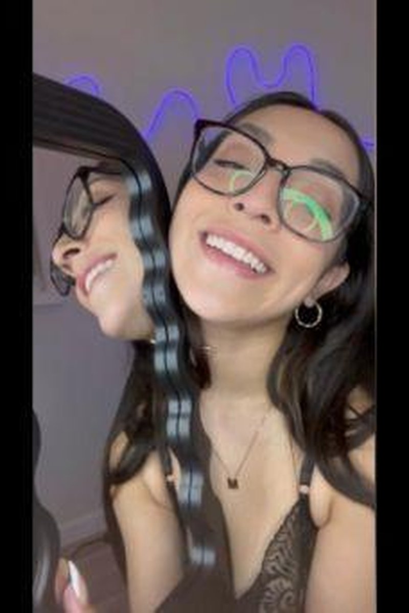 Custom Solo Edit - Screenshot 1 of 4 - BBC Dildo
