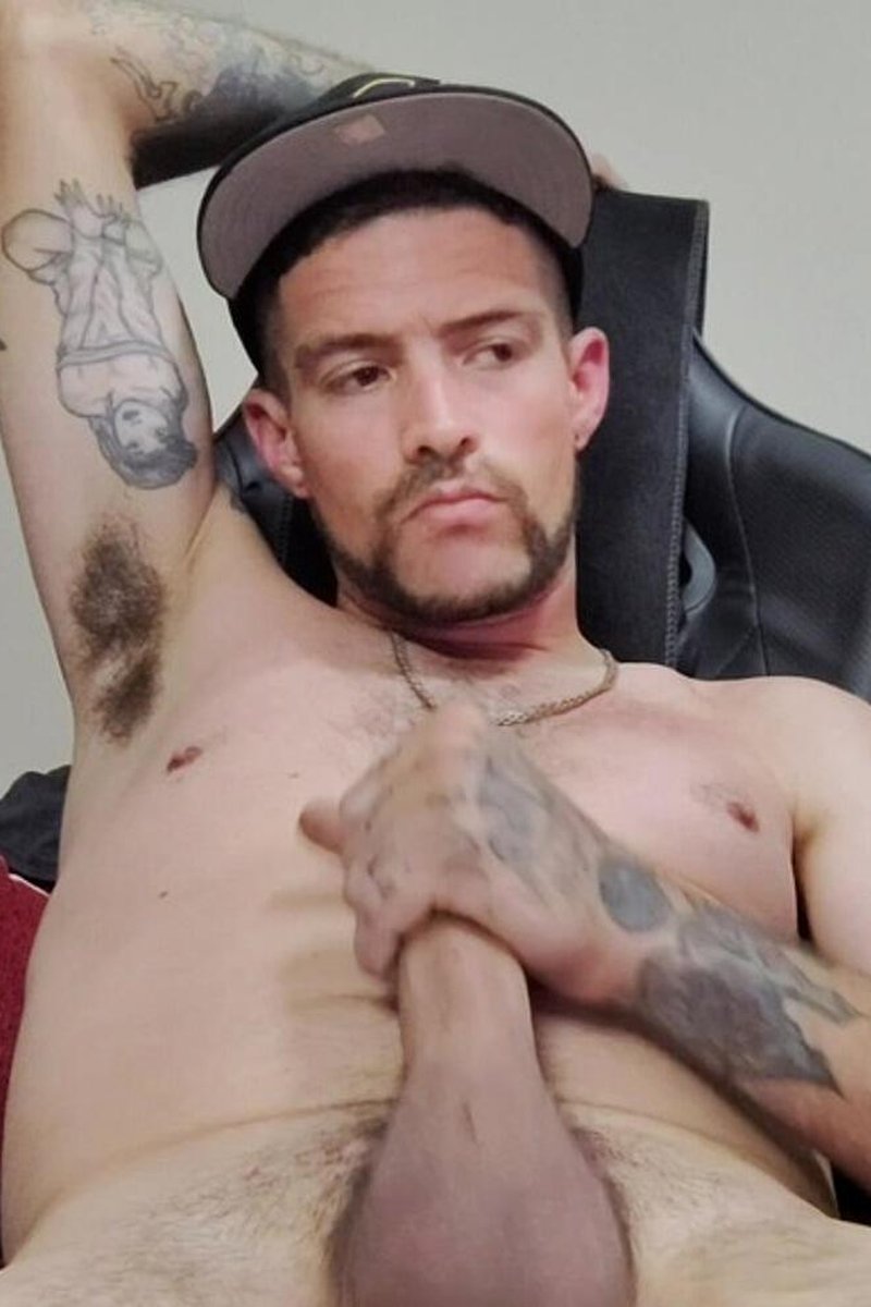 Teaser Pack - Screenshot 1 of 4 - Beard