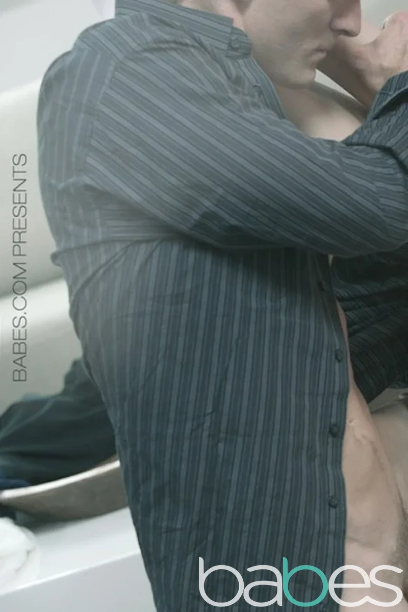 Opening Violette - Screenshot 1 of 4 - All Sex