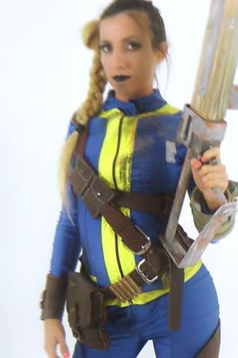 Fallout Chick Needs Orgasm - Screenshot 1 of 4 - Cosplay