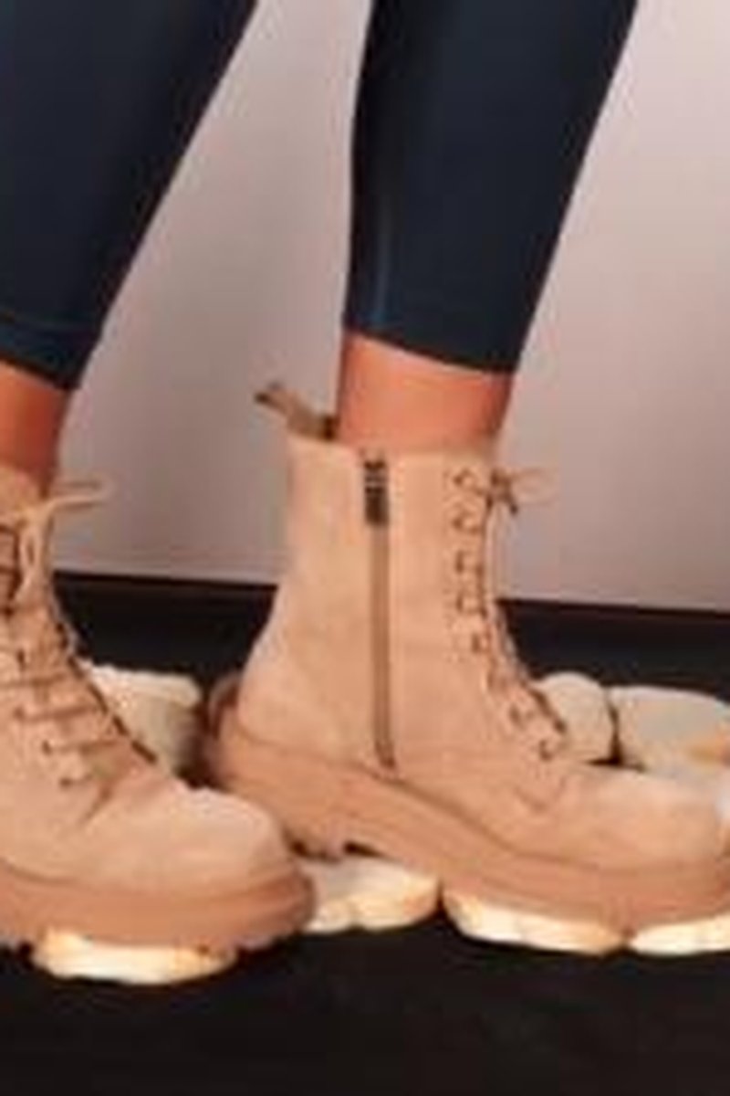 Bread Squeeze With Boots - Screenshot 1 of 4 - Boots