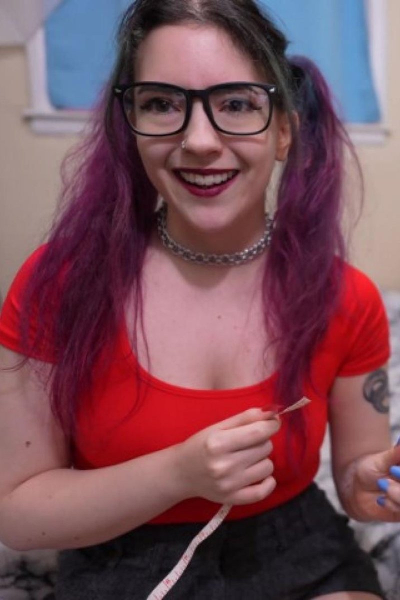 Teacher 69 - Screenshot 1 of 4 - 69
