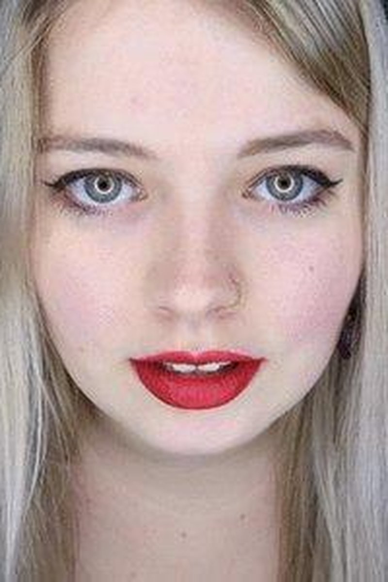 Becoming One - Screenshot 1 of 4 - Blonde Hair (Female)