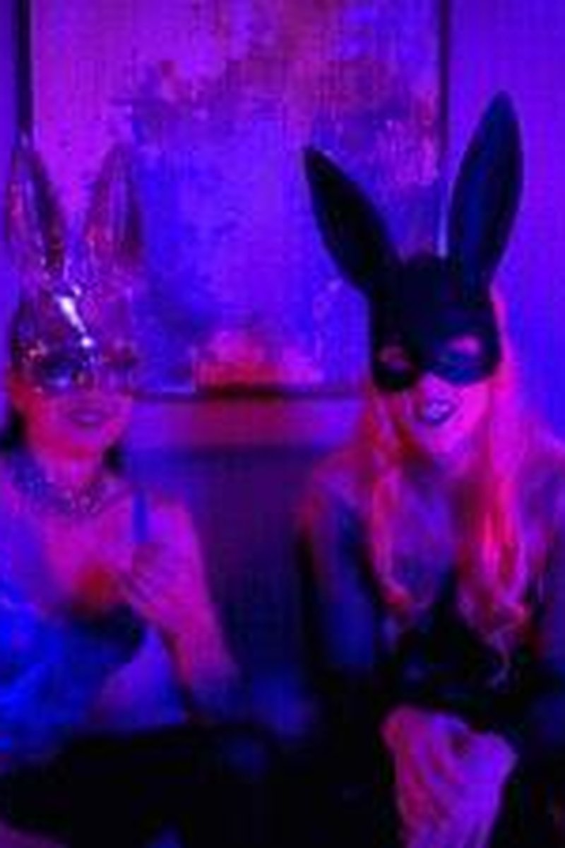 Measuring Up - Screenshot 1 of 4 - Cuckolding