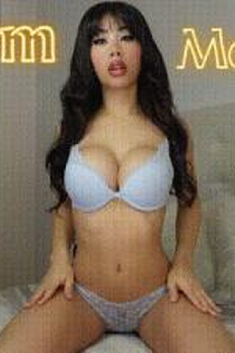 Findom Mesmerize - Screenshot 1 of 4 - Body Worship