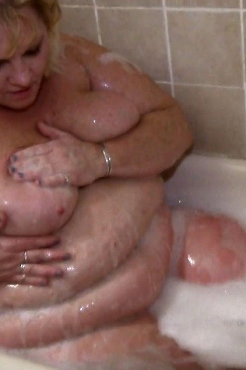 Feeling Bubbly - Screenshot 1 of 4 - Amateur