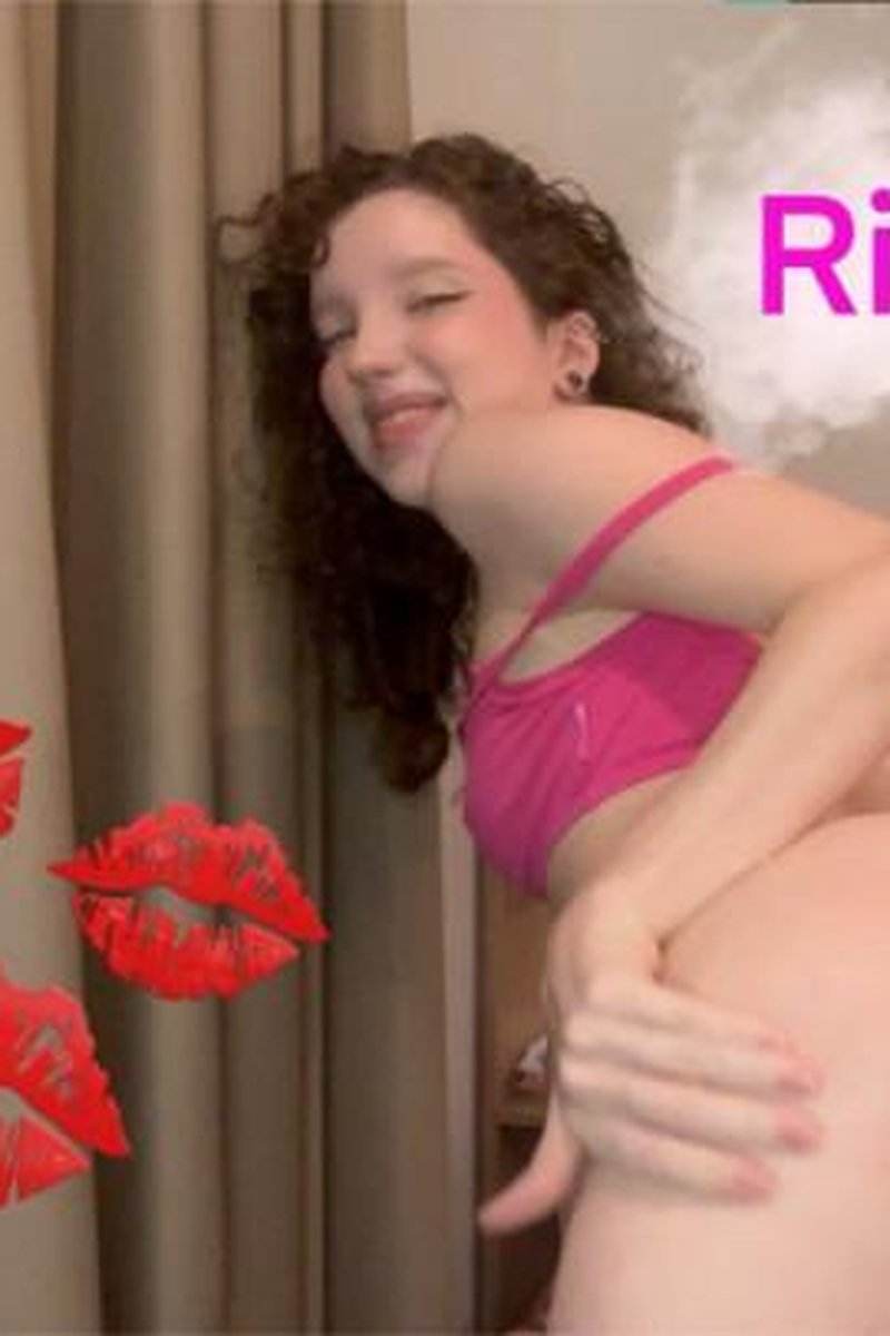 Riding Your Dick - Screenshot 1 of 4 - Babes