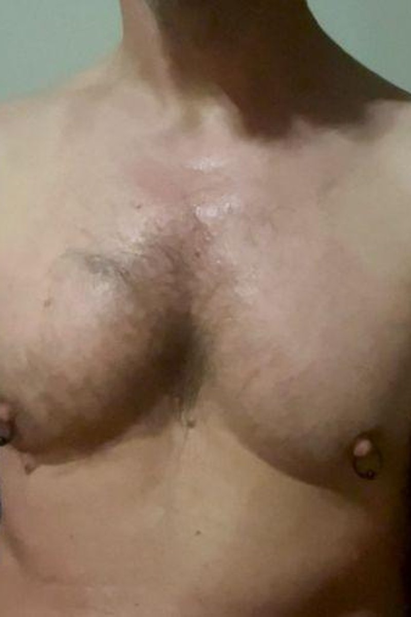 Pec Dancing - Screenshot 1 of 4 - Medium Tits