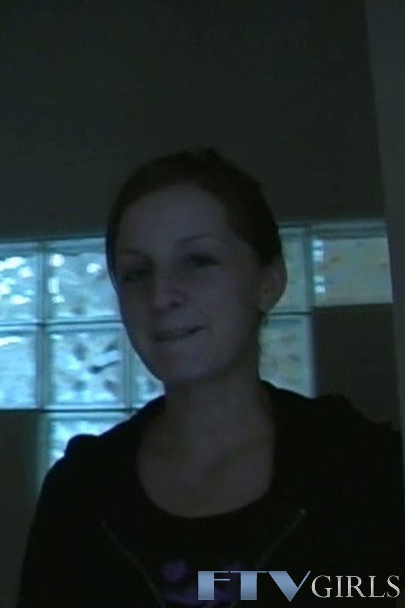 Bonus Candids - Screenshot 1 of 4 - Anal Fingering