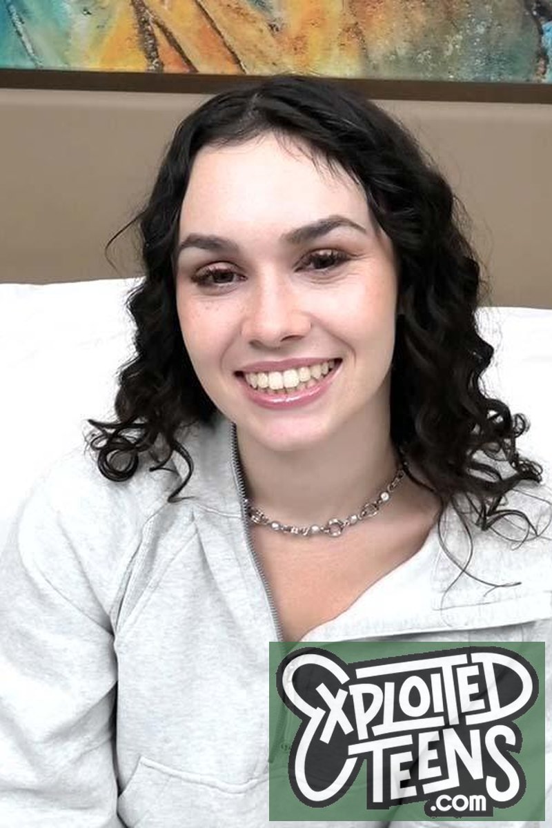 Alina - Screenshot 1 of 4 - Facial