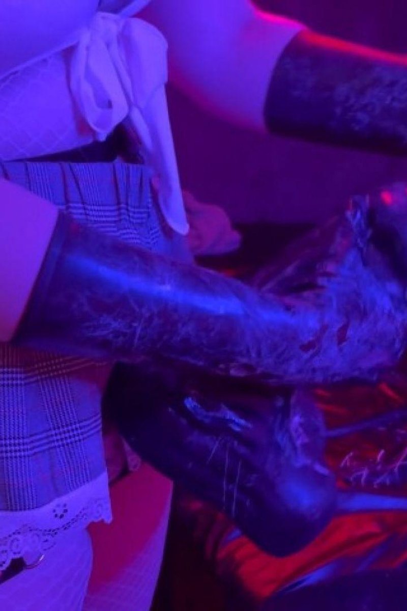 Femboy Gets Pegged With Huge Xl Cock - Screenshot 1 of 4 - Pegging