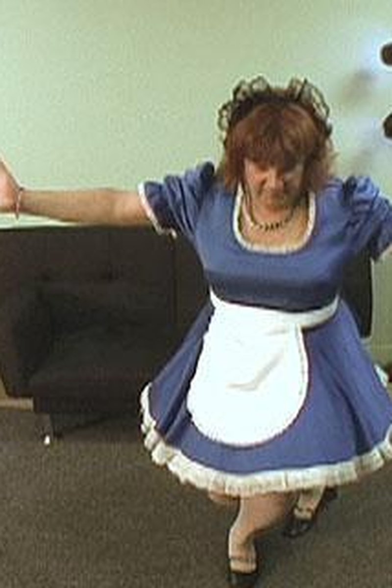 Sissy Training - Greetings - Screenshot 1 of 4 - Femdom