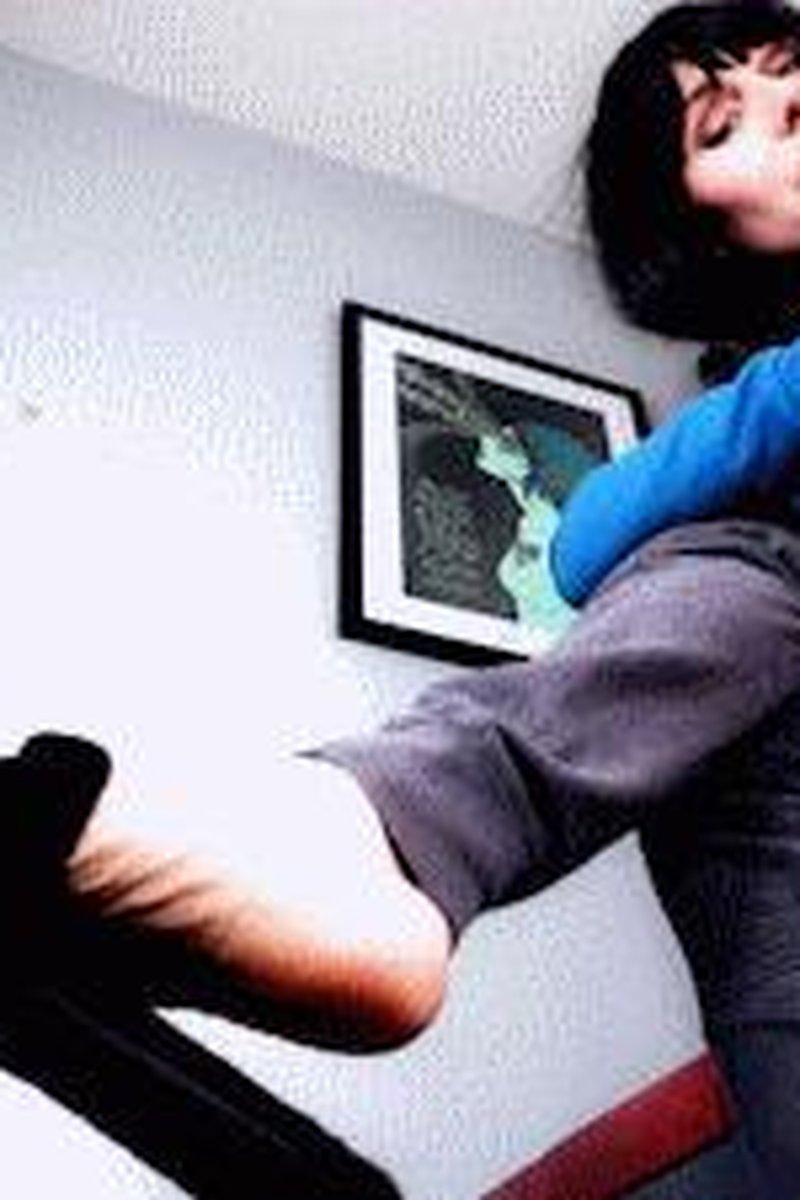 Slipper Boy - Screenshot 1 of 4 - Foot Fetish