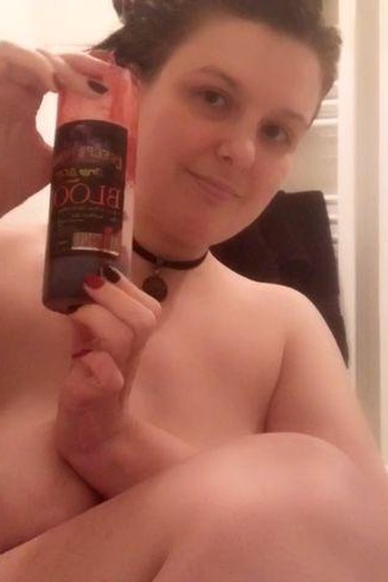 Mx Bathory - Screenshot 1 of 4 - Big Ass