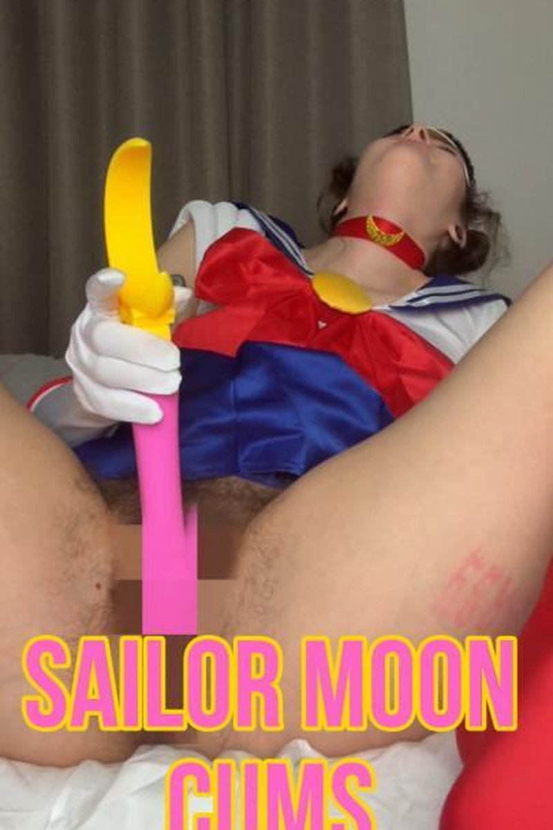 Sailor Moon Cums - Screenshot 1 of 4 - British