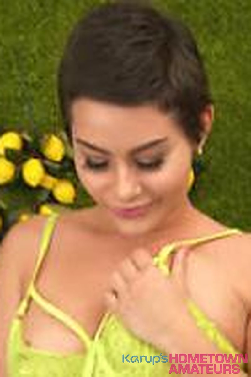 Playful Pixie - Screenshot 1 of 4 - Nicole Aria