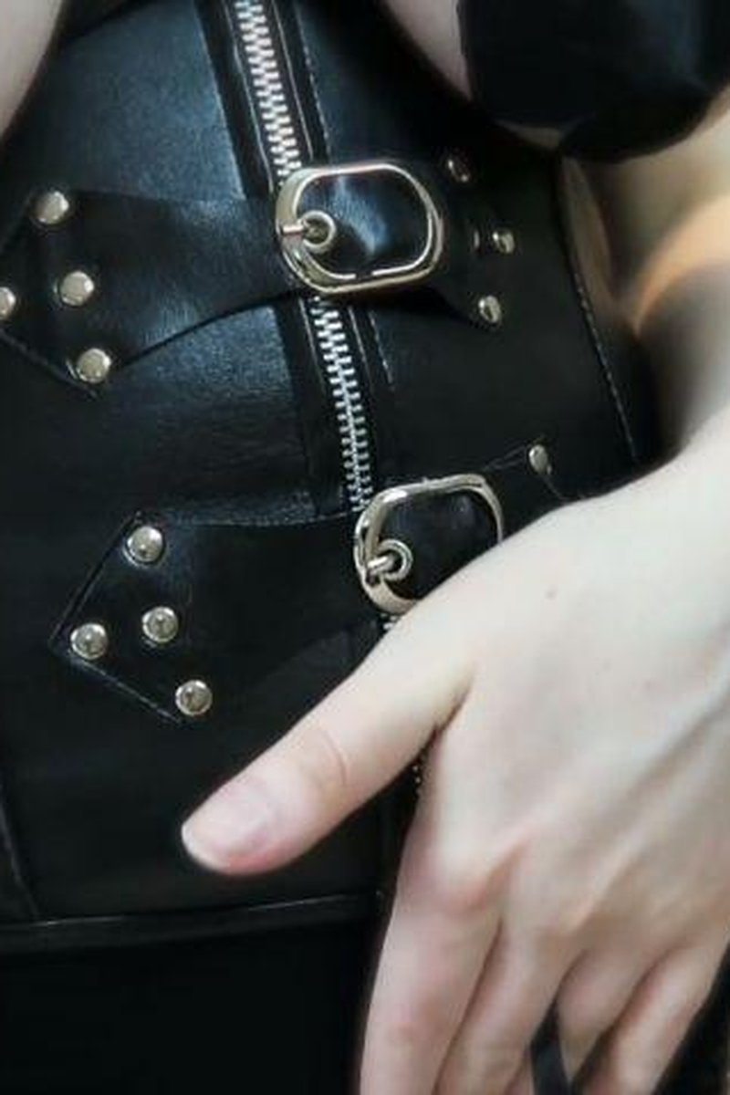 Breaking Slut - Screenshot 1 of 4 - Cock And Ball Torture