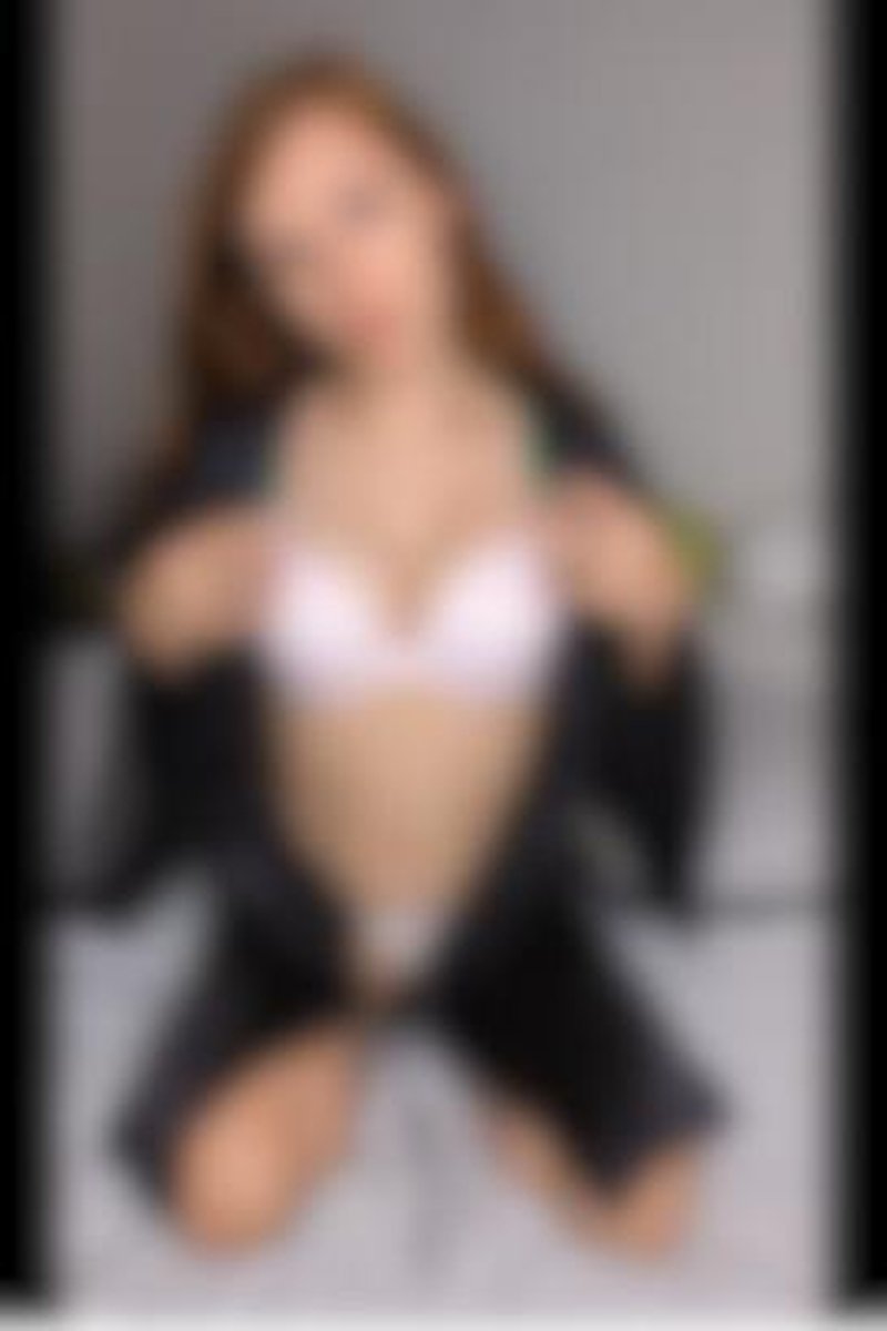 Redhead JOI - Screenshot 1 of 4 - Masturbation