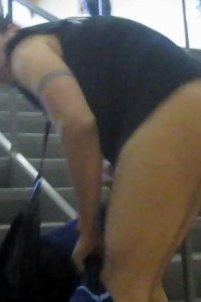 Going Commando - Screenshot 1 of 4 - Amateur