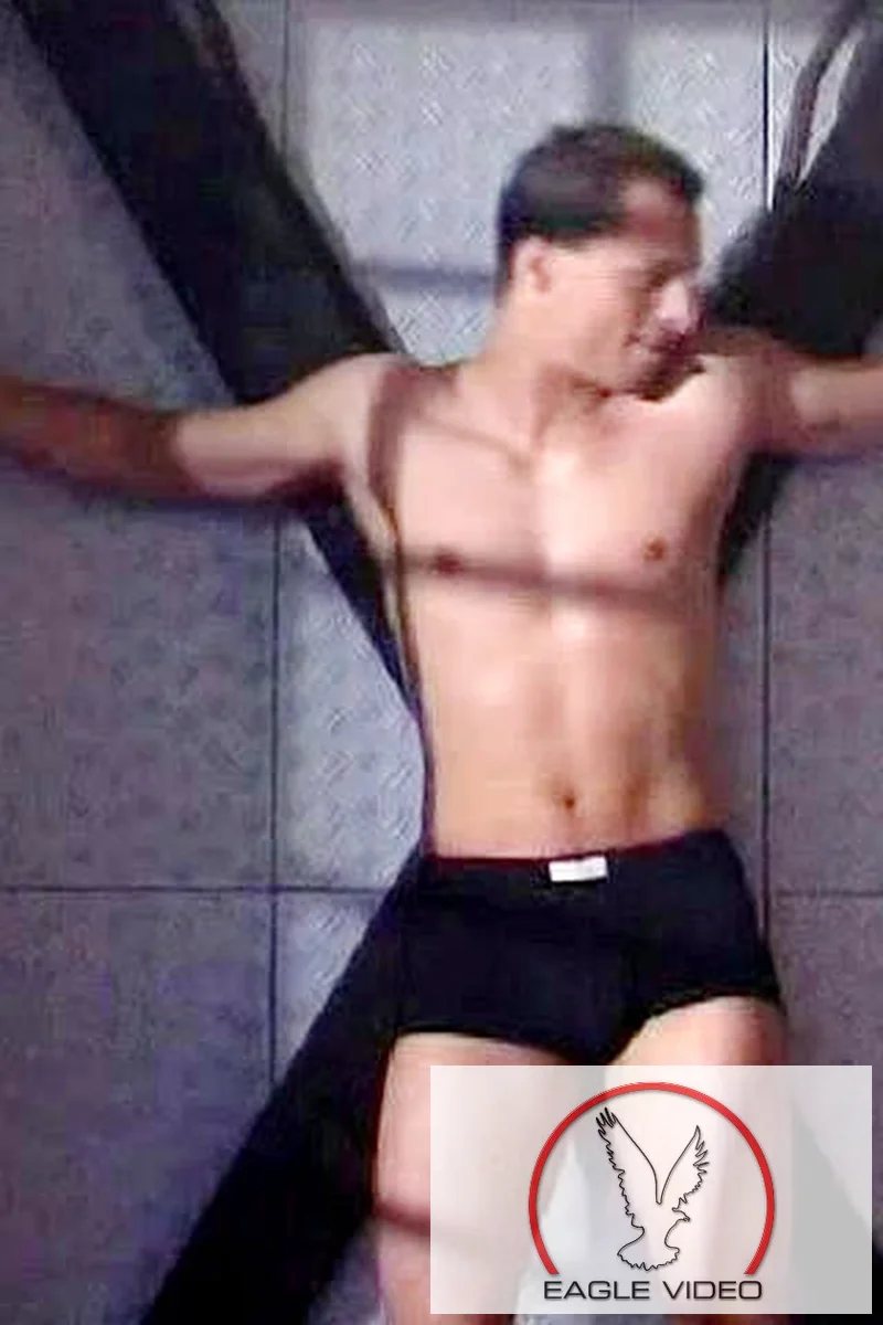 Night Ghosts - Screenshot 1 of 4 - Muscular