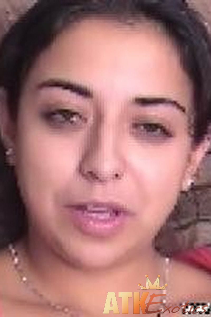 Charlene - Interview - Screenshot 1 of 4 - Charlene Cha022