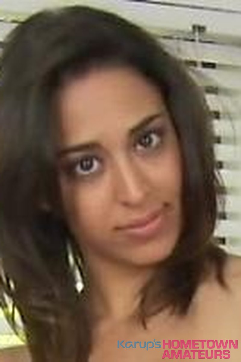 Penelope - Screenshot 1 of 4 - Penelope Stone