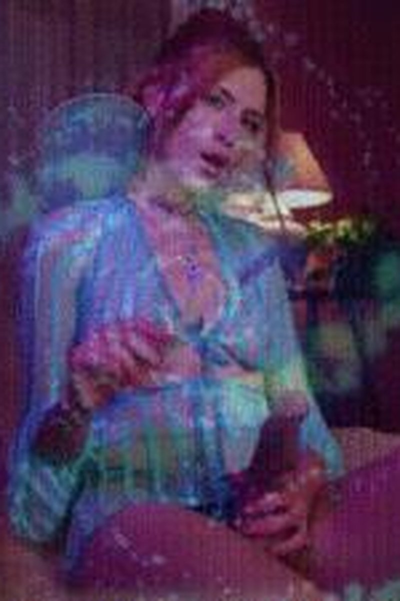 Probing Pixie - Screenshot 1 of 4 - Bisexual